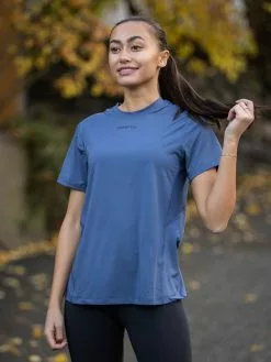 Craft Adv Essence Short Sleeve Tee