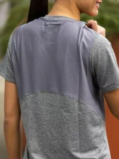 Craft Adv Essence Short Sleeve Tee -Lee Butikk cr 1909984 975000 210826 5