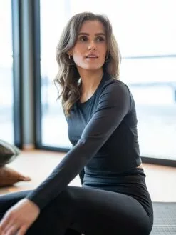 ATHLECIA Vinna Long Sleeve Seamless Crop Top -Lee Butikk dsc05820