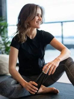 ATHLECIA Julee Loose Fit Seamless Tee