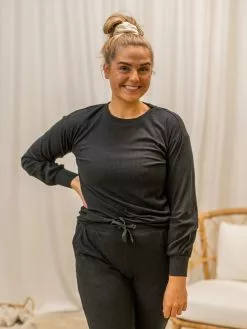 ICHI Kyla Long Sleeve -Lee Butikk ih 20114625 194008 210810 1