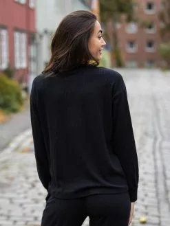 ICHI Kyla Long Sleeve -Lee Butikk ih 20114625 194008 211006 3