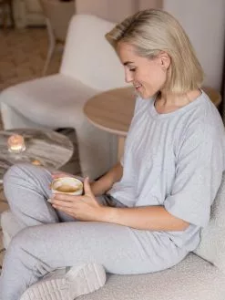 ICHI Kyla Short Sleeve 16 ICHI Kyla Short Sleeve -Lee Butikk ih 20115847 200318 220223 5