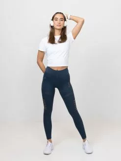 Johaug Rupture Tee 23 Johaug Rupture Tee -Lee Butikk jo 220623 white 220105 4