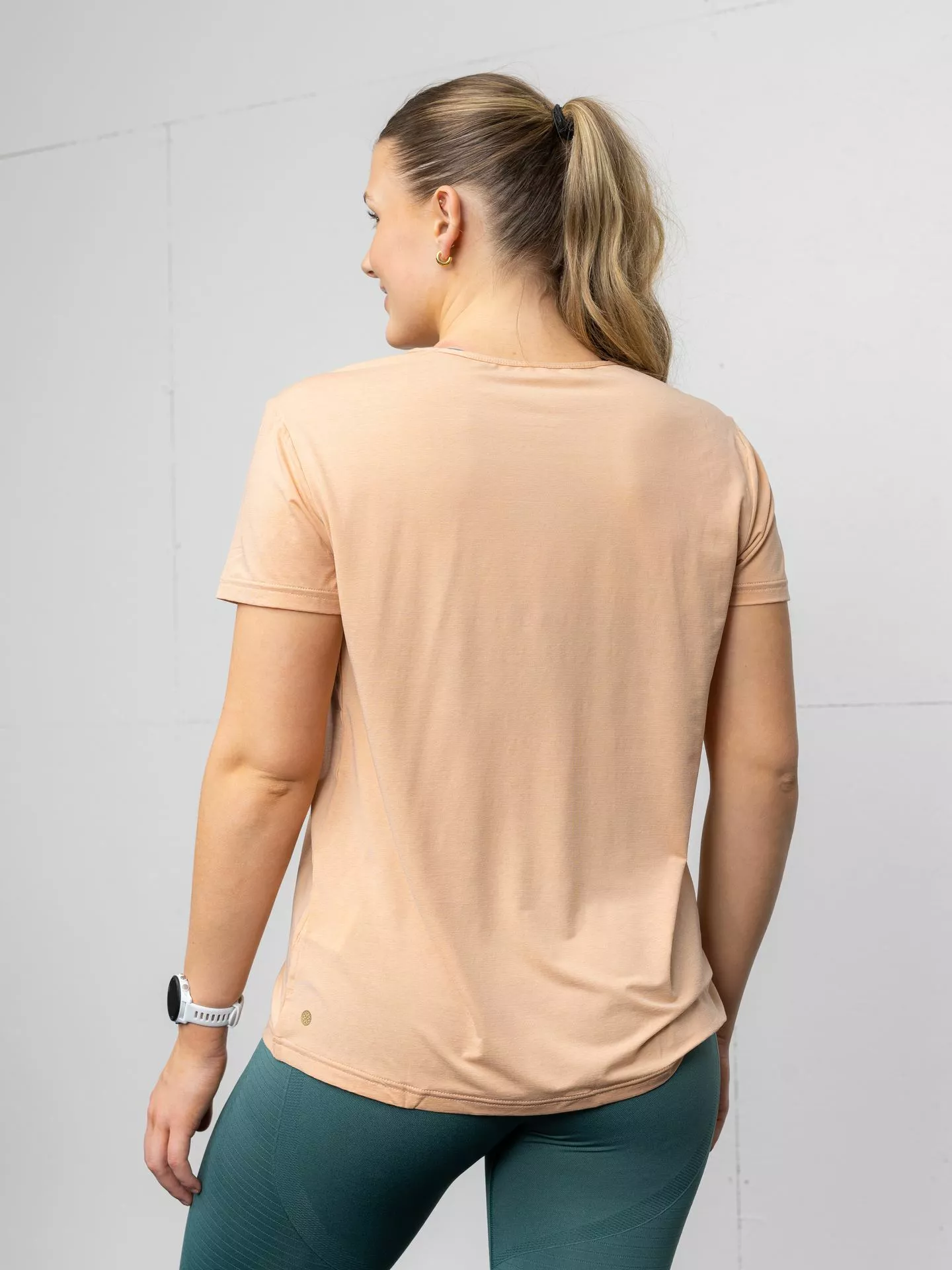 ATHLECIA Lizzy Slub Tee 5 ATHLECIA Lizzy Slub Tee - Bilde 3