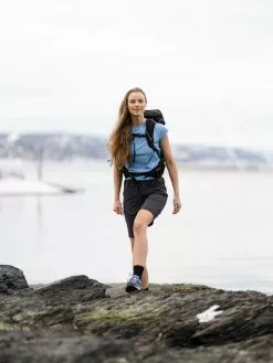 Helly Hansen W HH Tech T-Shirt -Lee Butikk k hh 48373 627 230331 fs 4