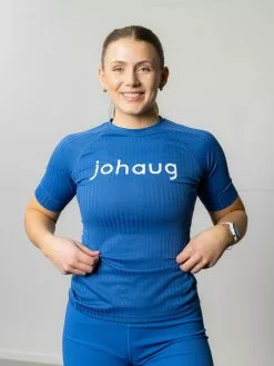 Johaug Rib Tech Tee 16 Johaug Rib Tech Tee -Lee Butikk k jo 210750 cbalt 230215 fs 1