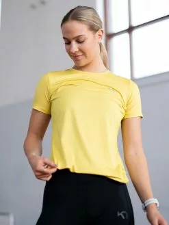 Kari Traa Nora 2.0 Tee 15 Kari Traa Nora 2.0 Tee -Lee Butikk k kt 623205 bee 230307 fs 1