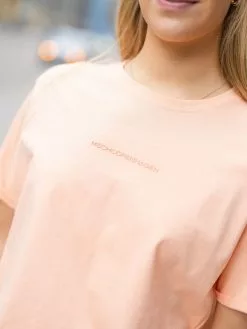MOSS COPENHAGEN Terina Logo Tee -Lee Butikk k mc 17595 salmon 230413 fs 4
