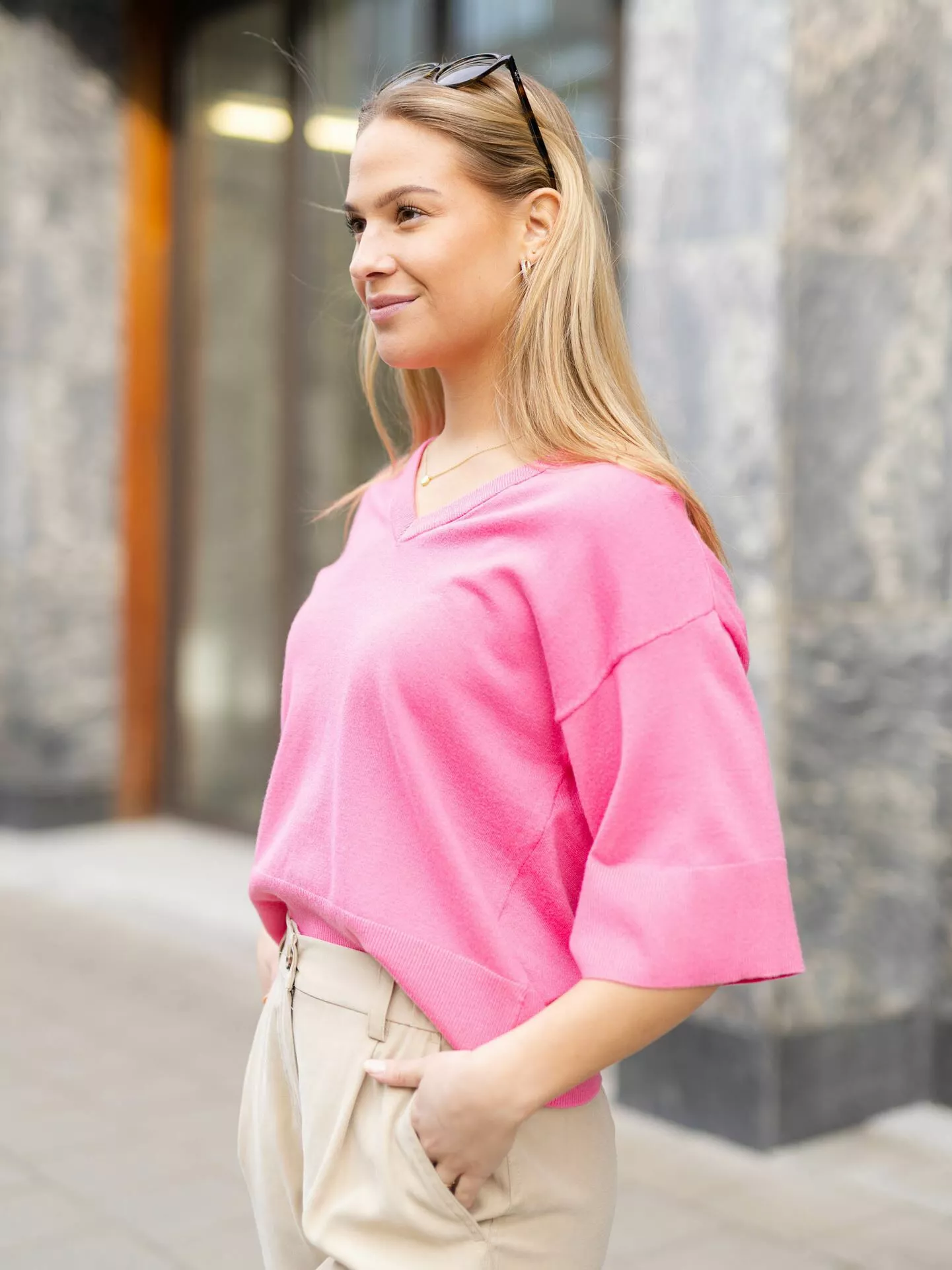 MOSS COPENHAGEN Eslina Rachelle 2/4 V-Neck Pullove 4 MOSS COPENHAGEN Eslina Rachelle 2/4 V-Neck Pullove - Bilde 2