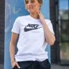 Nike Essential Tee -Lee Butikk k ni bv6169 100 220531 1