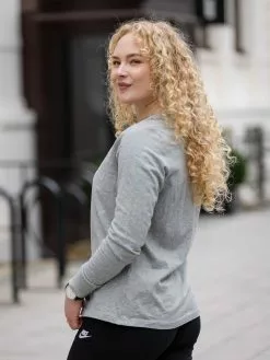 Nike Essential Long Sleeve Tee -Lee Butikk k ni bv6171 063 220427 2