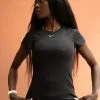 Nike One Short Sleeve Slim Top 2 Nike One Short Sleeve Slim Top -Lee Butikk k ni dd0626 010 220531 1