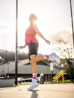 Nike Dri-Fit Race Short Sleeve -Lee Butikk k ni dd5927 614 220426 2