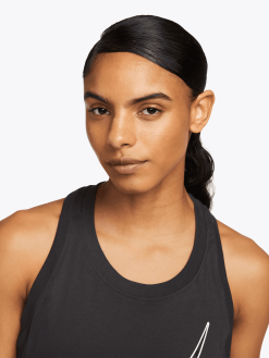 Nike One Dri-Fit Hook Tank 15 Nike One Dri-Fit Hook Tank -Lee Butikk k ni dn6214 070 220922 3