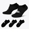 Nike Sportswear Essential Ankle Socks