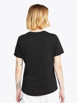 Nike Sportswear Club Tee 15 Nike Sportswear Club Tee -Lee Butikk k ni dx7902 010 230329 ss 2