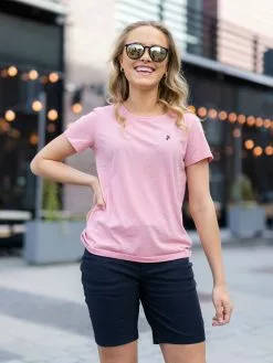 Peak Performance W Outdoor Logo Tee -Lee Butikk k pe g78708 02058h 230510 fs 1