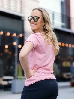 Peak Performance W Outdoor Logo Tee -Lee Butikk k pe g78708 02058h 230510 fs 2