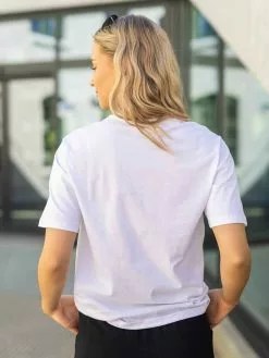 Selected Femme Vilja Short Sleeve Printed Tee W -Lee Butikk k sf 16085609 whiteg 230505 fs 2