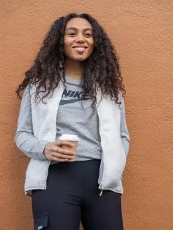 Nike Essential Long Sleeve Tee -Lee Butikk ni bv6171 063 220202 1