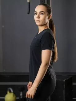 Nike One Luxe Short Sleeve Standard Top -Lee Butikk ni dd0618 010 220406 2