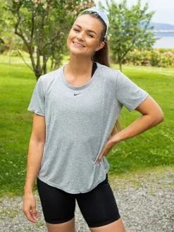 Nike One Short Sleeve Standard Top